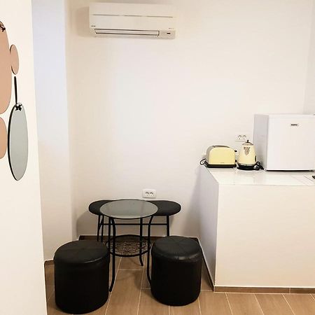 Korala Apartments 피란 외부 사진