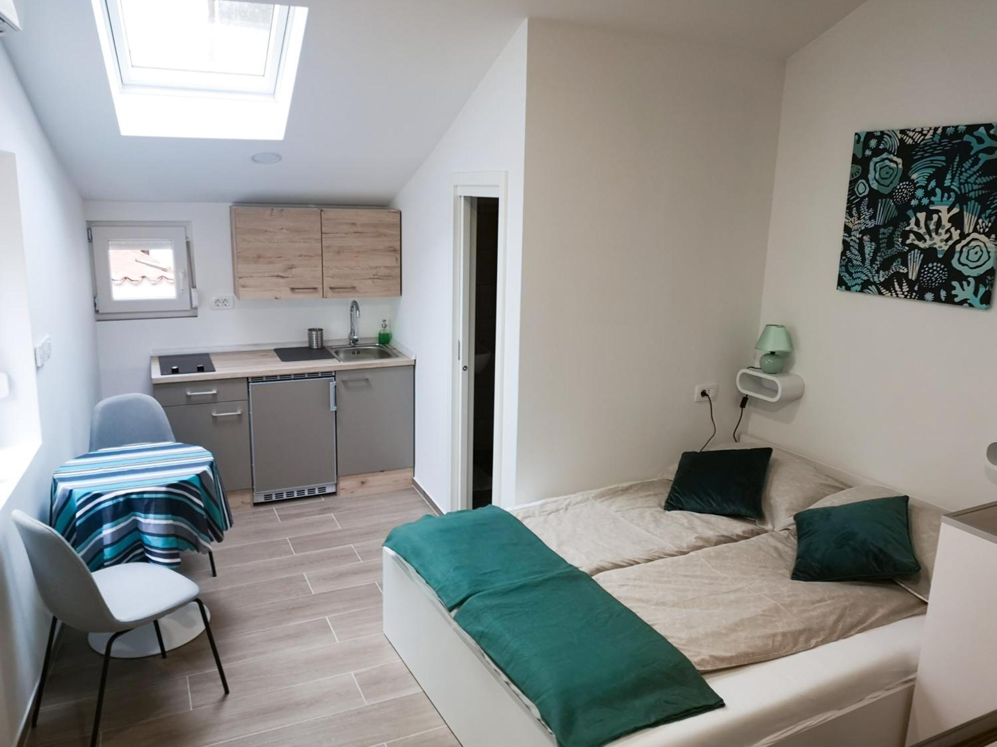 Korala Apartments 피란 외부 사진