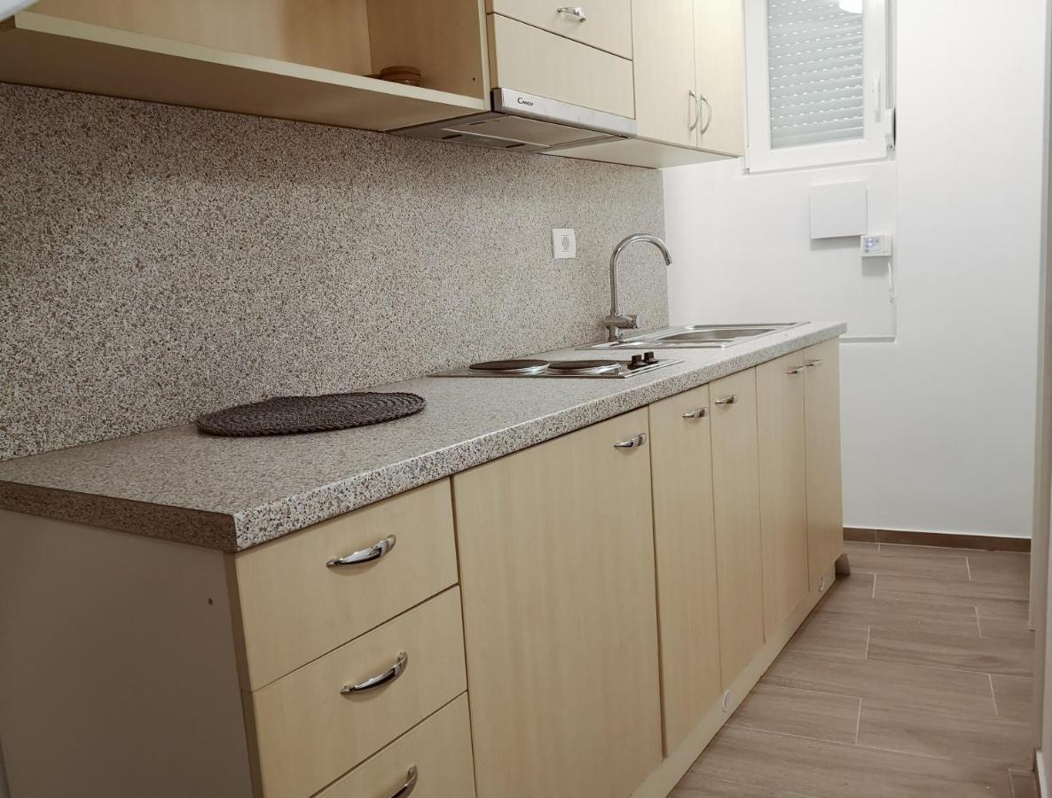 Korala Apartments 피란 외부 사진