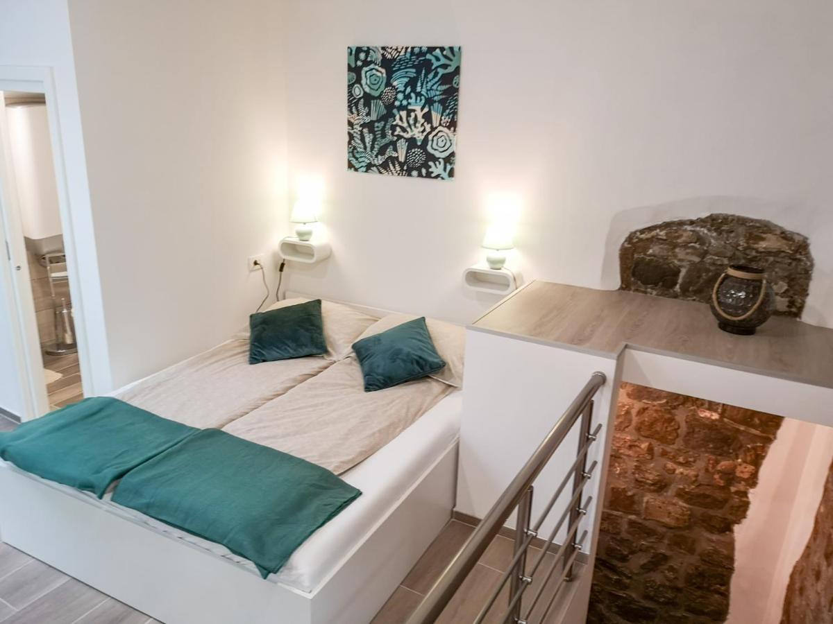 Korala Apartments 피란 외부 사진